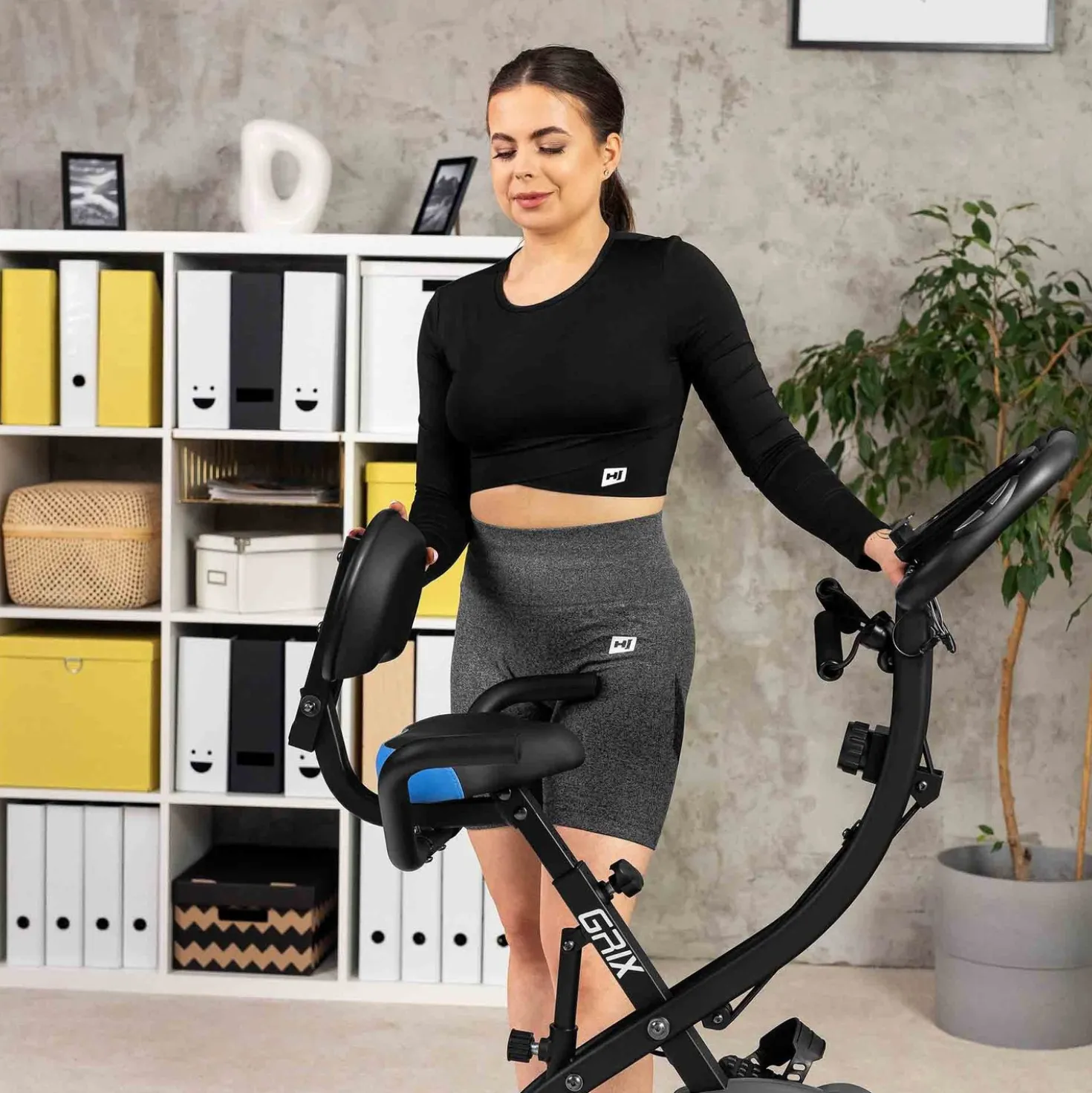 Rower treningowy składany Xbike HS-3010X Grix czarny