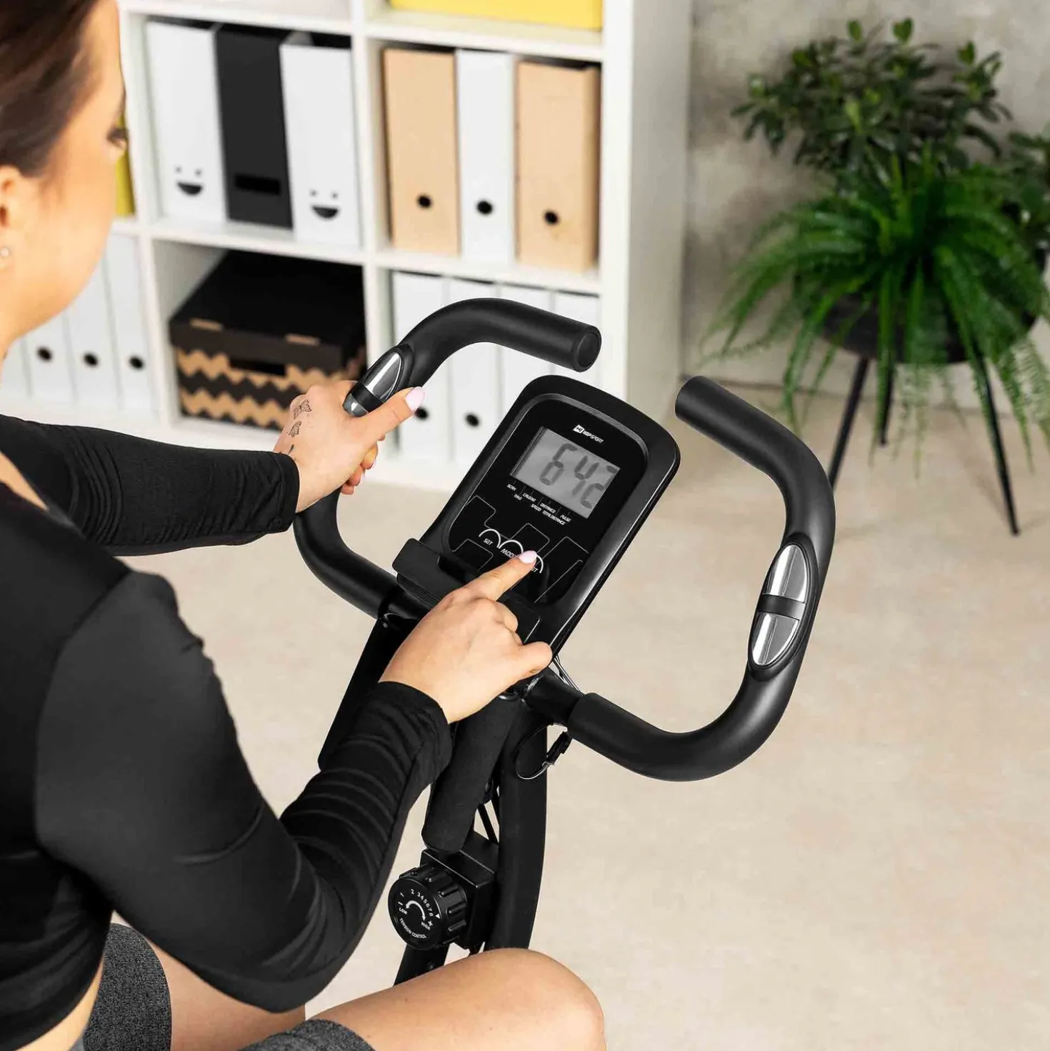 Rower treningowy składany Xbike HS-3010X Grix czarny