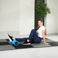 Wałek roller do masażu EPE 45cm niebiesko-czarny